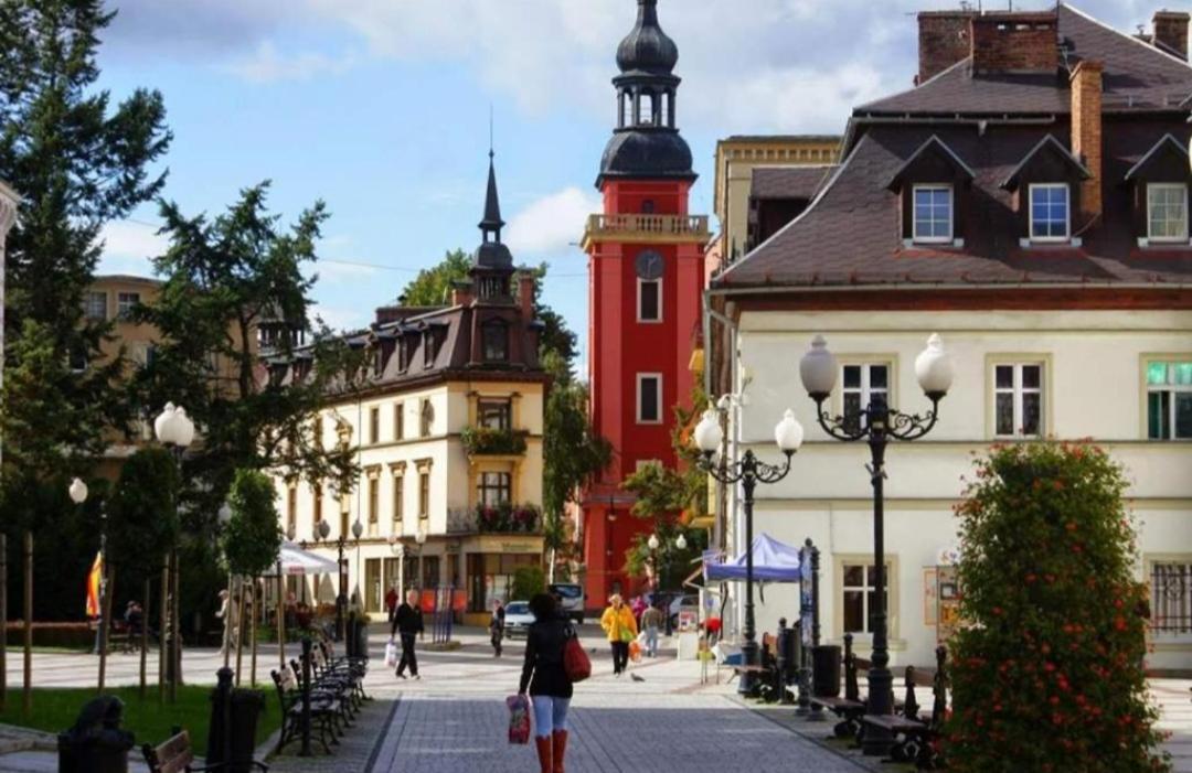 Apartament Lilla 2 Jelenia Góra Kültér fotó